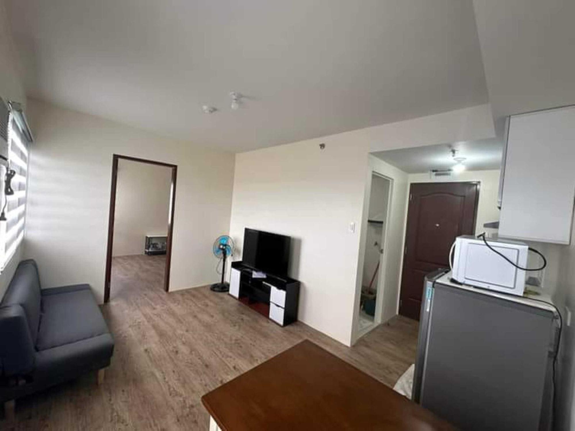 Fullerton Suites Puting Kahoy Buitenkant foto
