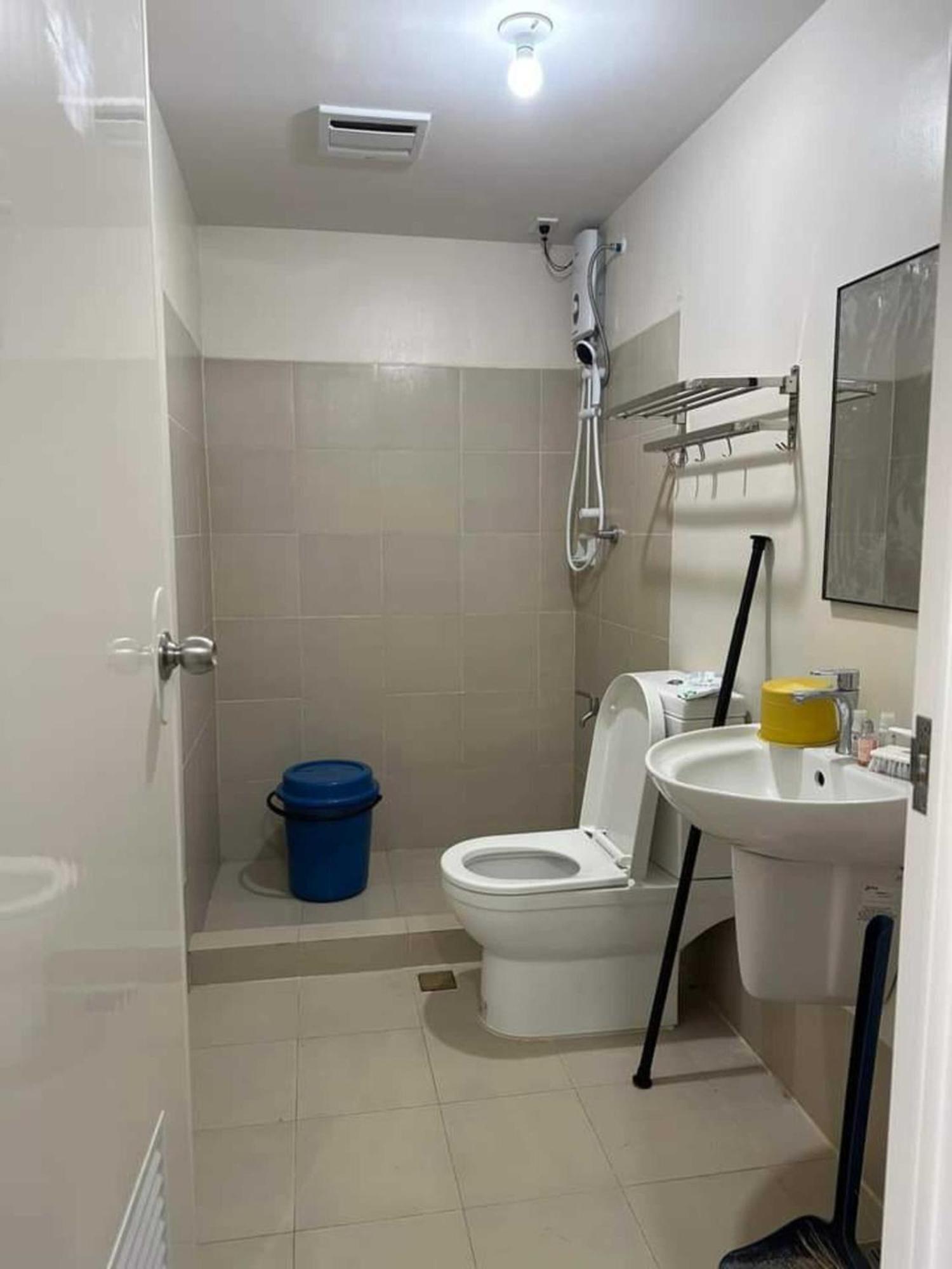 Fullerton Suites Puting Kahoy Buitenkant foto
